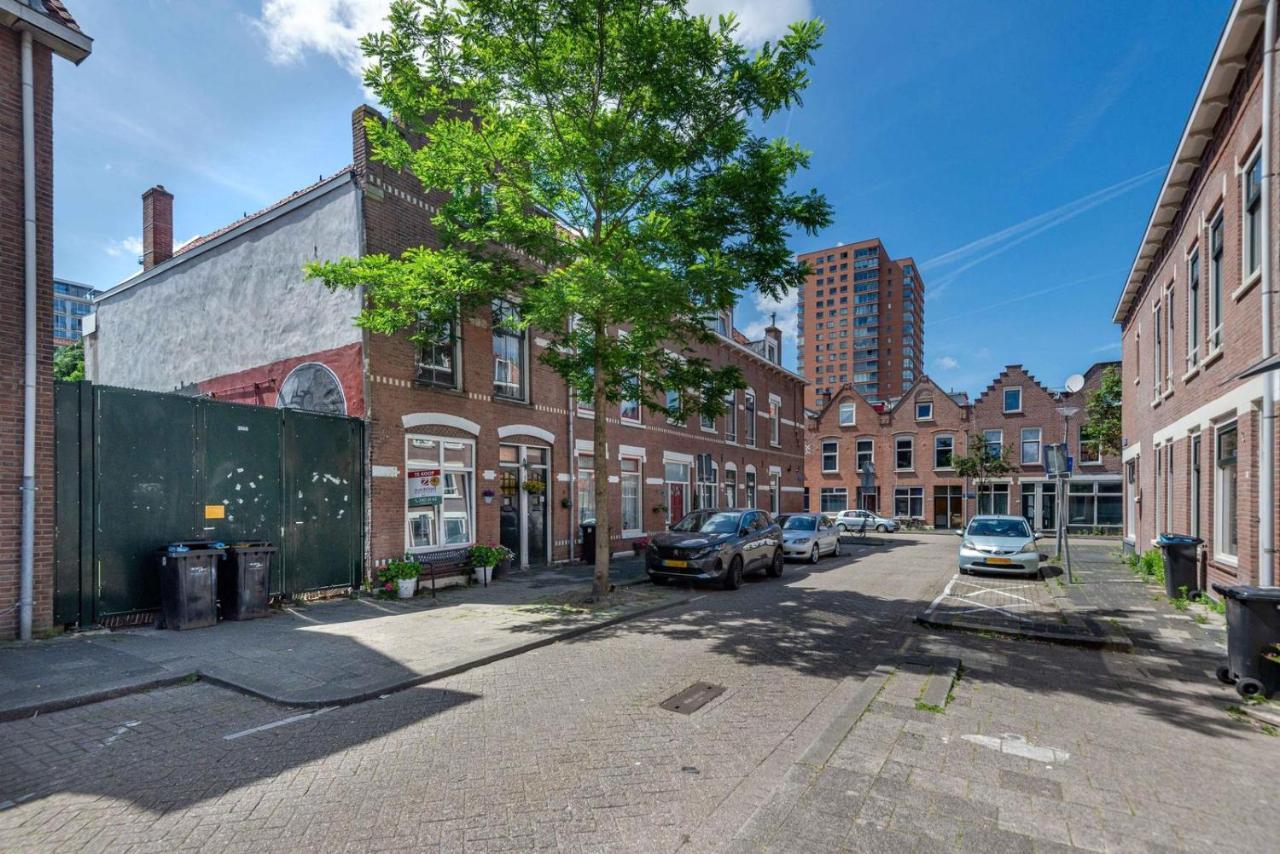 The Diesel Bed And Breakfast Rotterdam Extérieur photo
