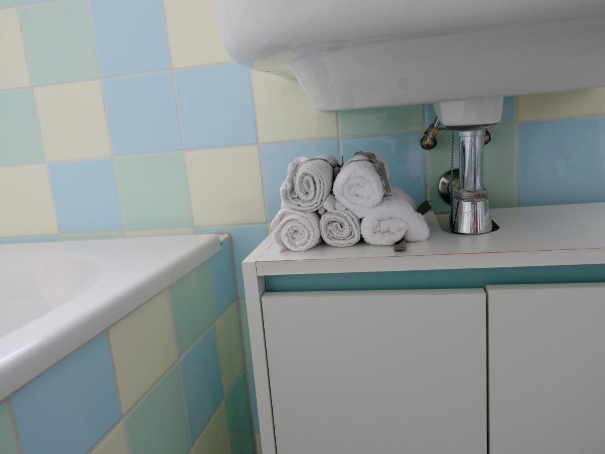 The Diesel Bed And Breakfast Rotterdam Extérieur photo
