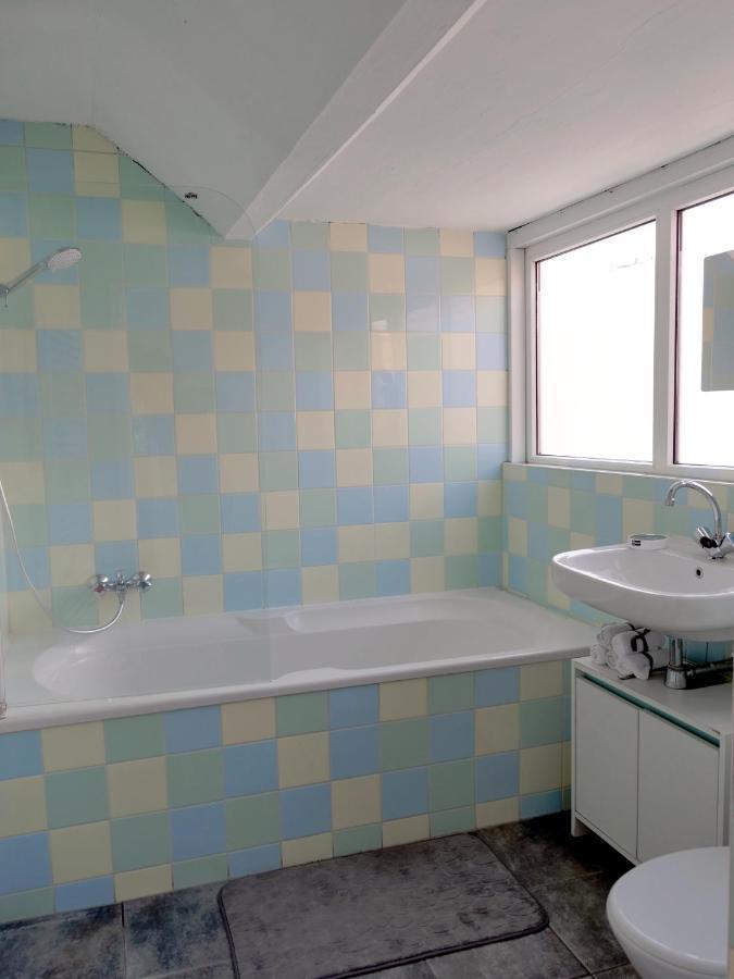 The Diesel Bed And Breakfast Rotterdam Extérieur photo