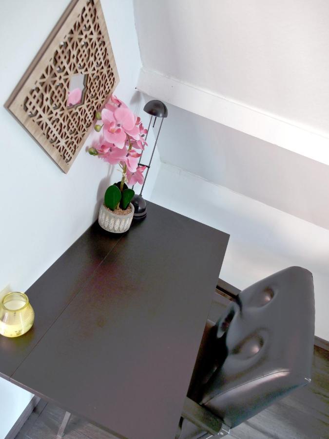 The Diesel Bed And Breakfast Rotterdam Extérieur photo